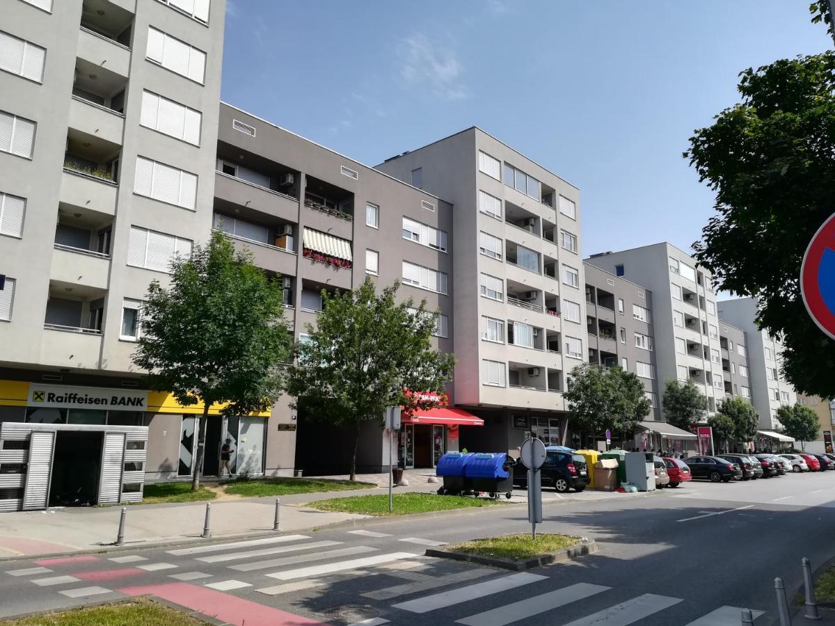 Apartments Dora Zagreb Exteriör bild